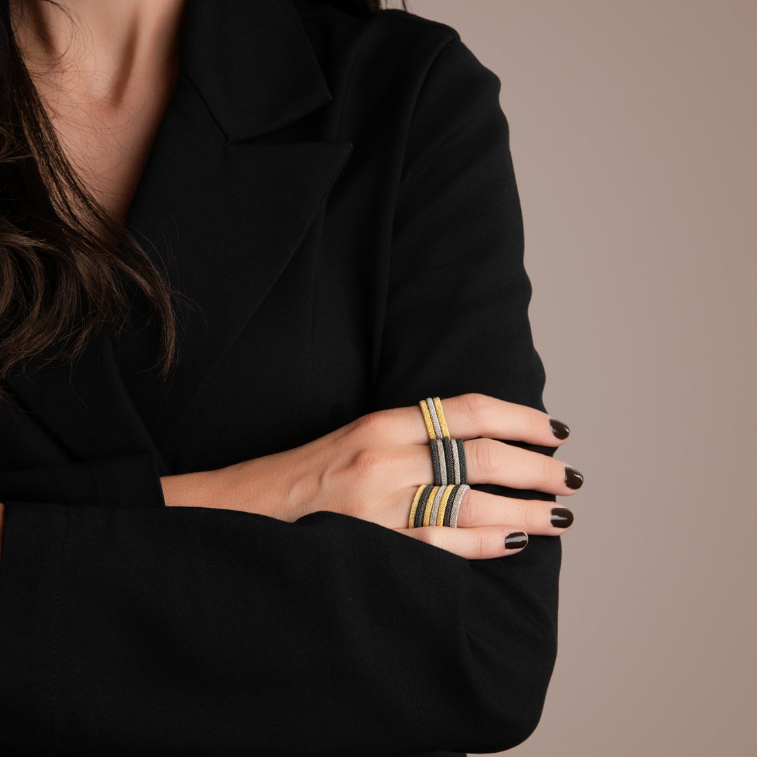 Fedine artigianali 8911 sottili e versatili in lega di bronzo